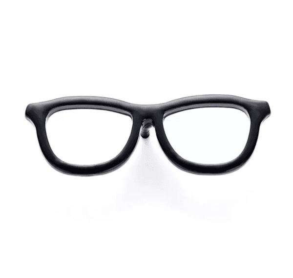 Pin Gafas negras